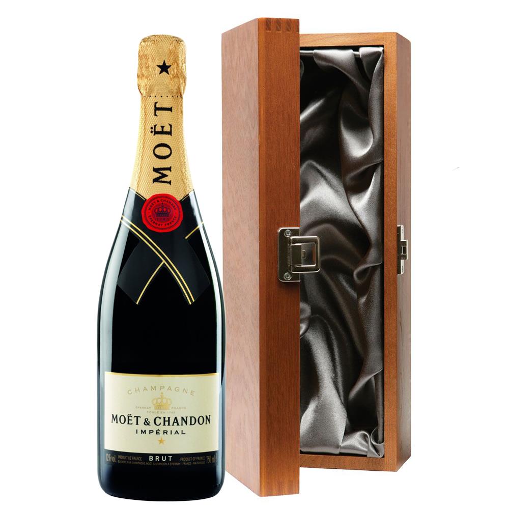 Moet &amp;amp; Chandon Brut Imperial in Luxury Gift Box